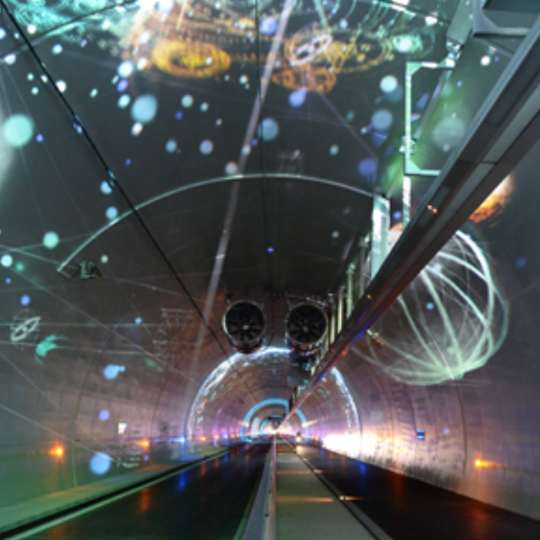 Photographie de l'intérieur du tube mode doux de la Croix Rousse, Lyon